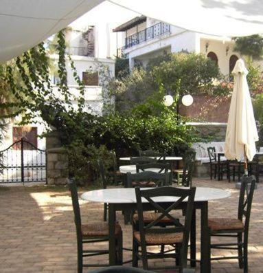 Oasis Hotel Masouri Exterior foto