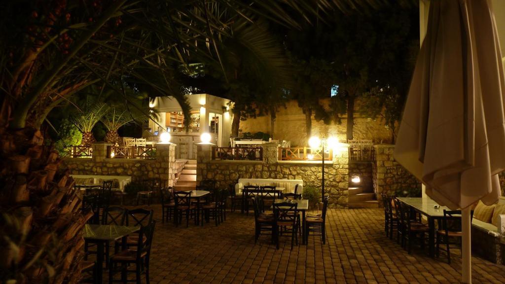 Oasis Hotel Masouri Exterior foto